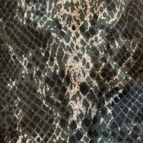 3 for $30! Bebop knit short sleeve print dress - Picture 4 of 6